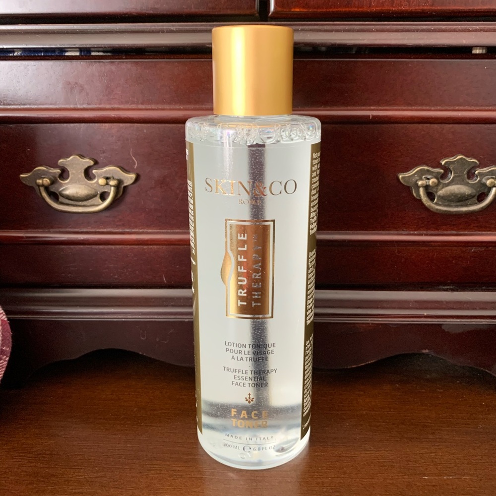 NEW Skin & Co Truffle Therapy Face Toner